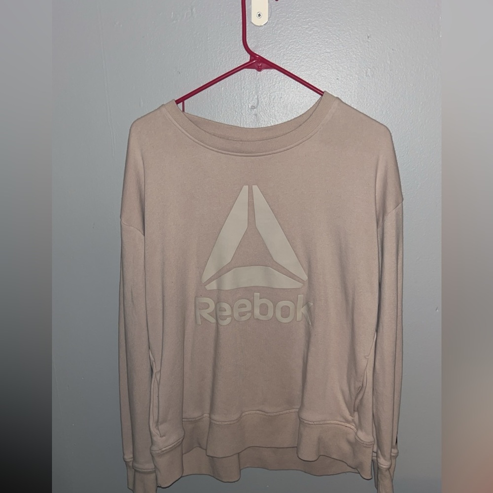 Beige Reebok sweater